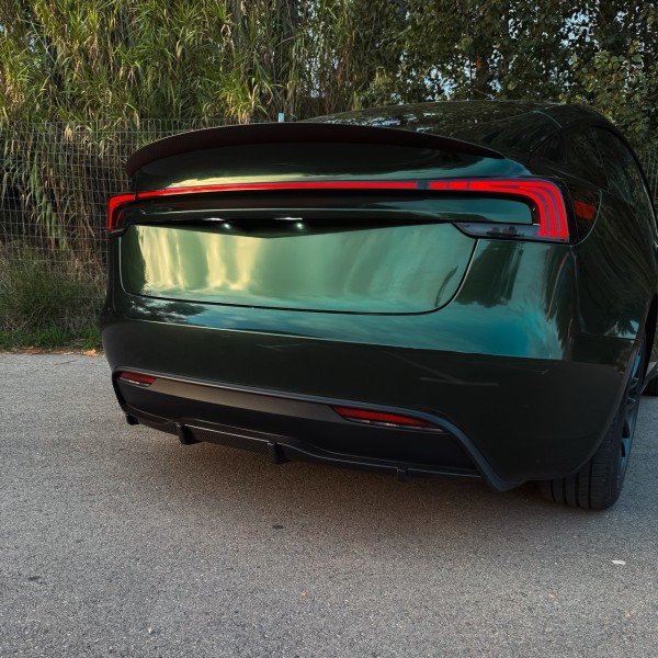 DynoTec Tesla Model 3 Diffusore al carbonio ElementX® per Highland 2024+