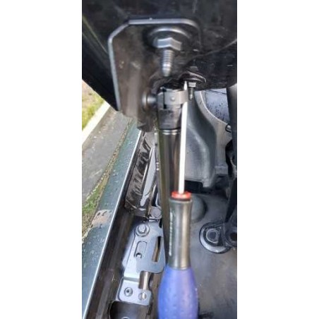 Hydraulikzylinder für automatische Kofferraumentriegelung - Tesla