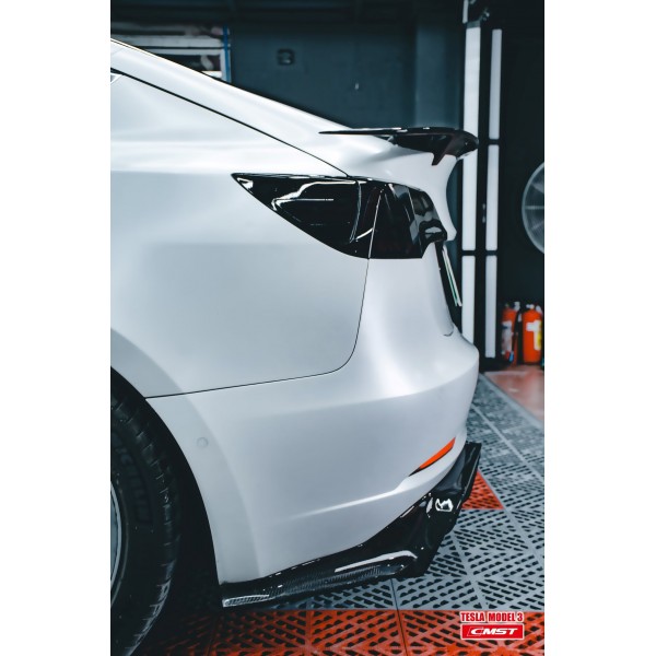 CMST Tesla Bodywork bakspoiler V2 for Model 3