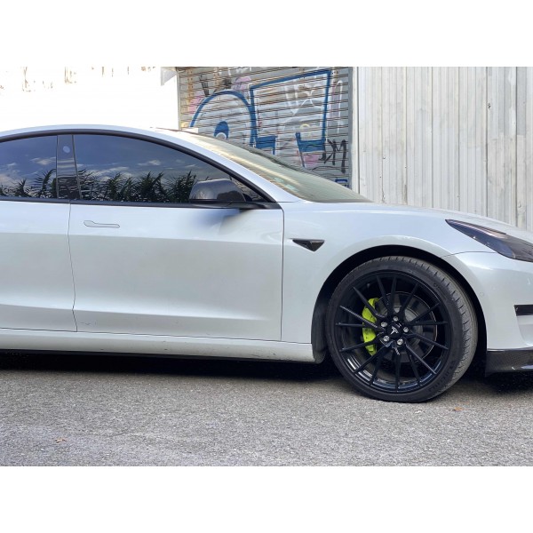 DynoTec Tesla Model 3 Tesla Sett med 4 20" Sulfura-felger - og Model Y