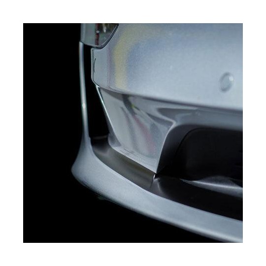 DBS Carrosserie - Réparation peinture du pare choc arrière sur une belle  TESLA MODEL 3. 😃