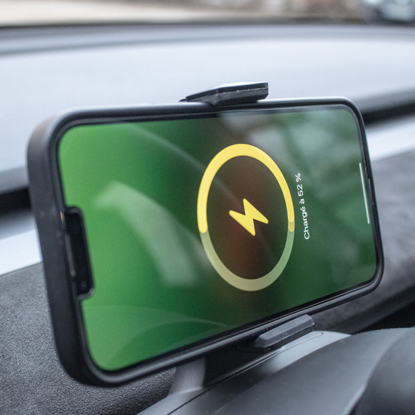 Tesla Model 3 Rattmontert telefonholder med lader og skjerm for og Model Y