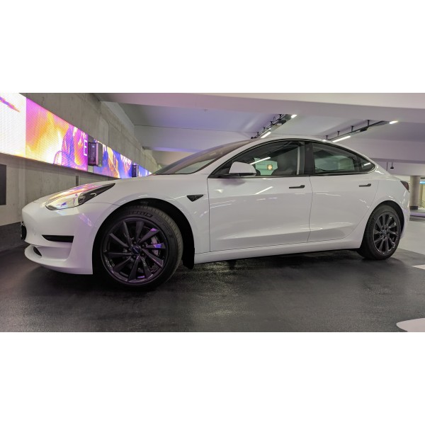 Tesla Model 3 Kompletné zimné kolesá pre - 18" disky Ronal R70 s pneumatikami (sada 4)