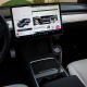 Tesla Model 3 MagSafe-telefonholder integrert i midtkonsollen for og Model Y