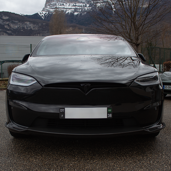 DynoTec Tesla Model X Spoiler / lamă față ElementX® pentru LR & Plaid 2022+