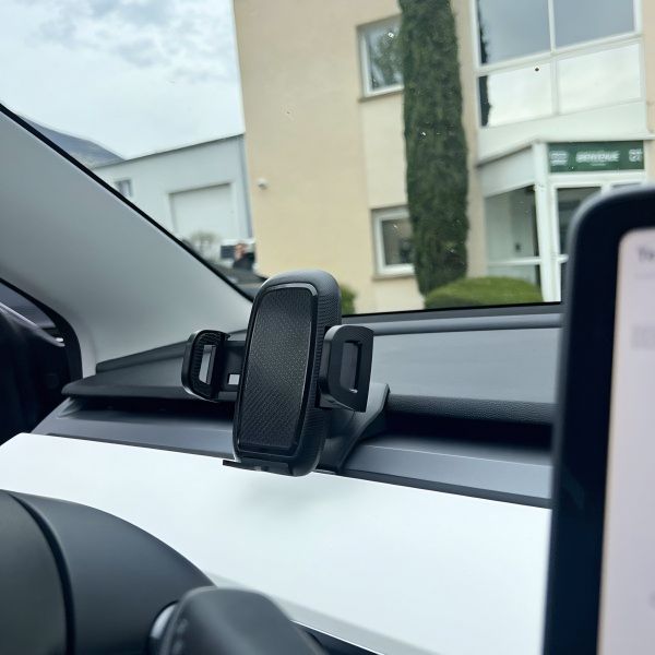 Support de téléphone universel pour Tesla Model 3 et Tesla Model Y